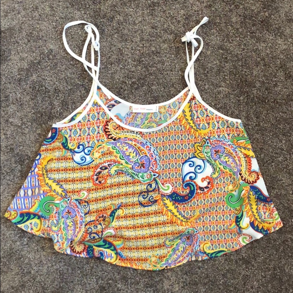 Love Tree -Floral croptop